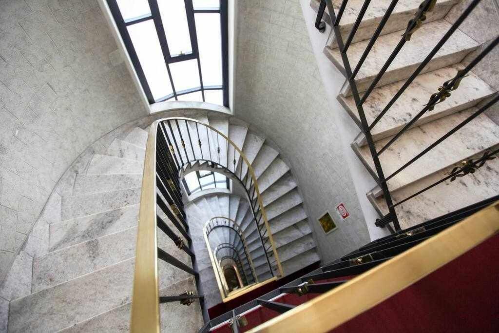 Sanpietro Allorto 22 Duomo Suite Dom12 Milano Ngoại thất bức ảnh